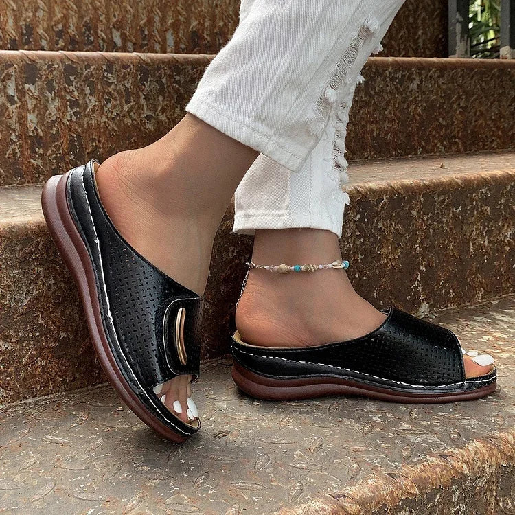 Kelsey | Sandals — Elina Dublin