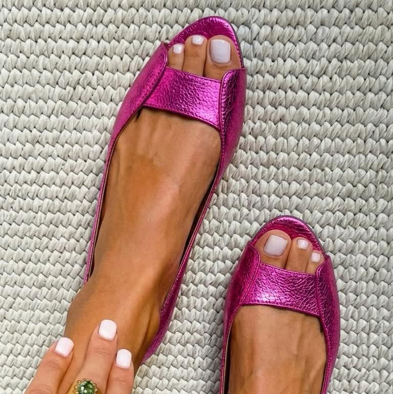 Fionnuala - Chic Comfort Gold Sandals | Elina Dublin