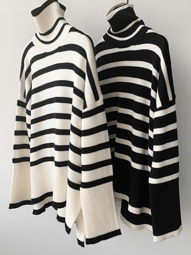 Éliane™ – The Relaxed Elegant Striped Sweater | Elina Dublin