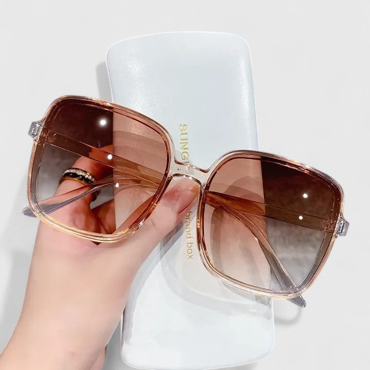 Nessa | Sunglasses — Elina Dublin