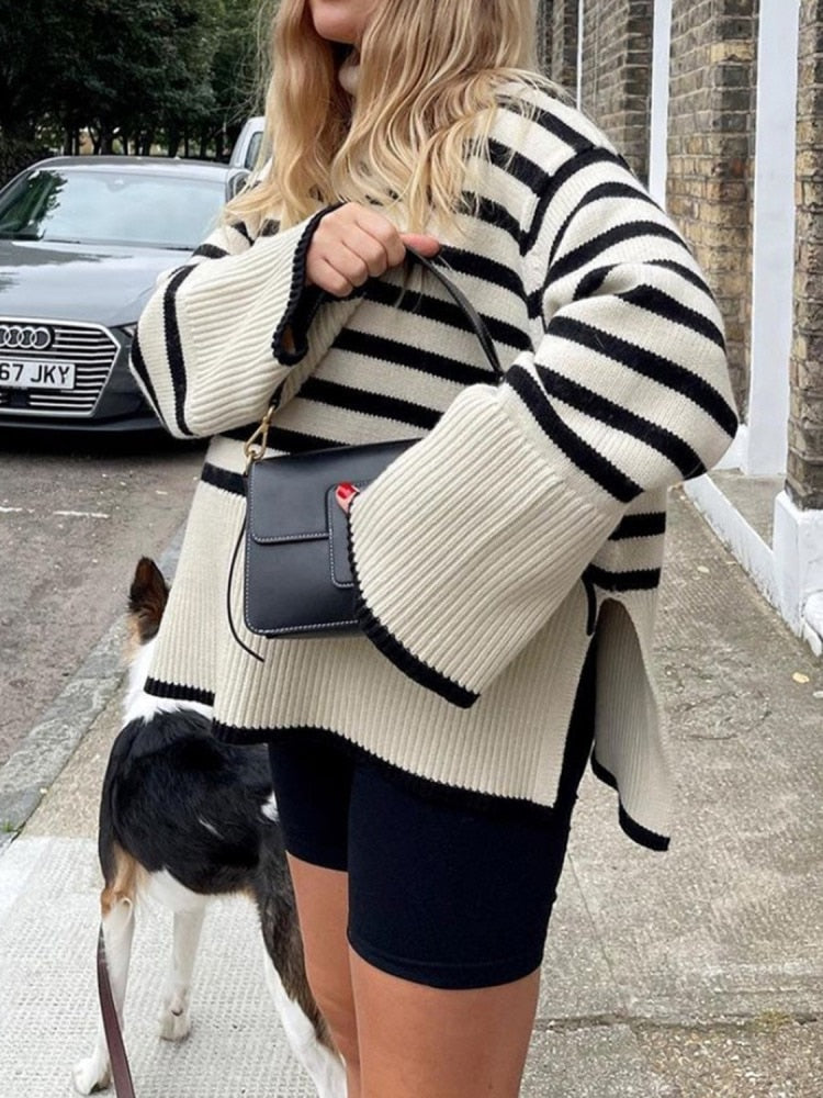 Éliane™ – The Relaxed Elegant Striped Sweater | Elina Dublin