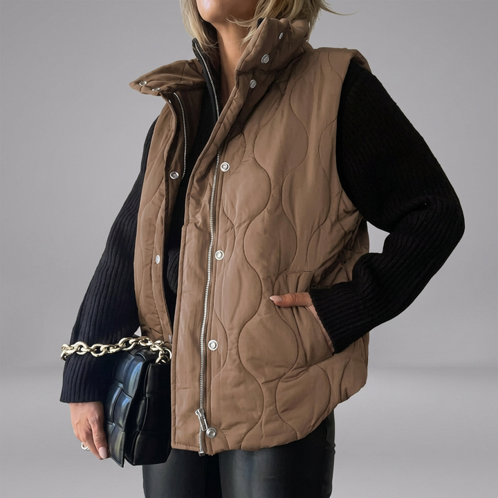 DARCY™ - Chic Lightweight Button-Up Puffer Vest | Elina Dublin